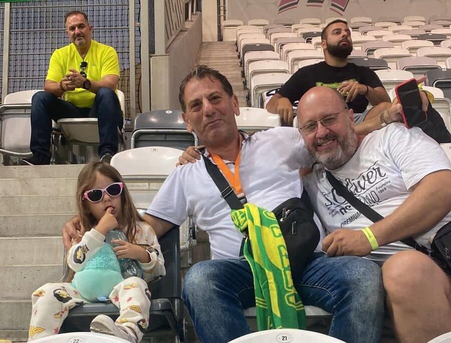 Εκεί οι ΑΕΚτζήδες! (pics) thumb