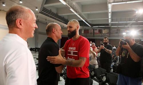 Αγγελόπουλοι: «Ο Φουρνιέ είναι από τα μεγαλύτερα ονόματα, που έχουν έρθει στην Ευρώπη» thumb