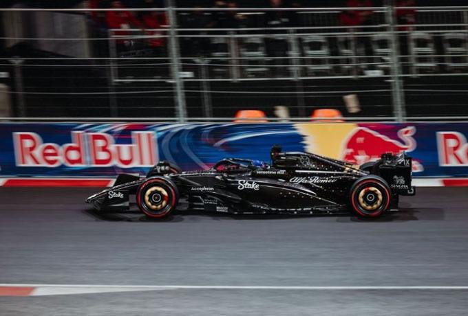 Αποχωρεί από τη Formula 1 μετά από έξι χρόνια thumb