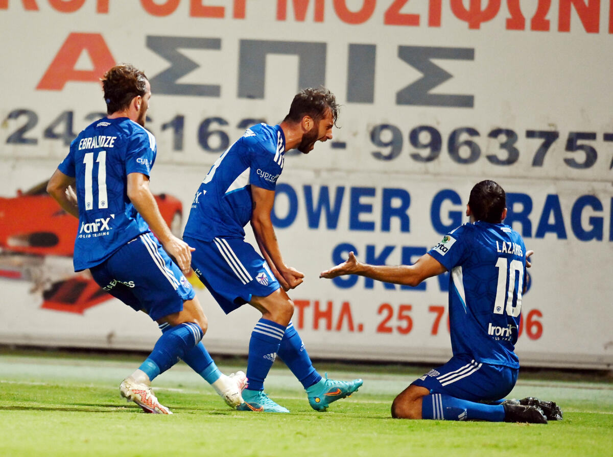 ΒΙΝΤΕΟ Sportime: Τα πανηγύρια και το ξέσπασμα στο γκολ του Αμπαρτζουμιάν! thumb