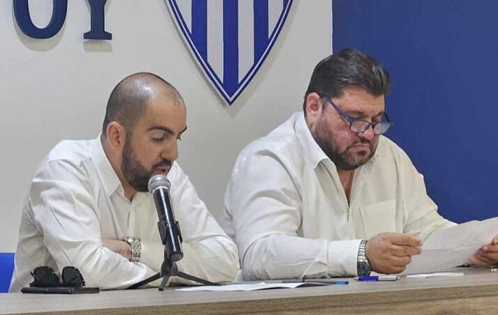 Πραστίτης για το εμπάργκο, το ύψος του μπάτζετ και τους επενδυτές! thumb