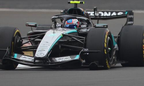 F1: Ο απίθανος Κίμι Αντονέλι θριάμβευσε στην Σανγκάη thumb