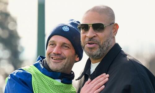 Η επίσκεψη του «Imperatore» Αντριάνο στην προπόνηση της Ίντερ thumb