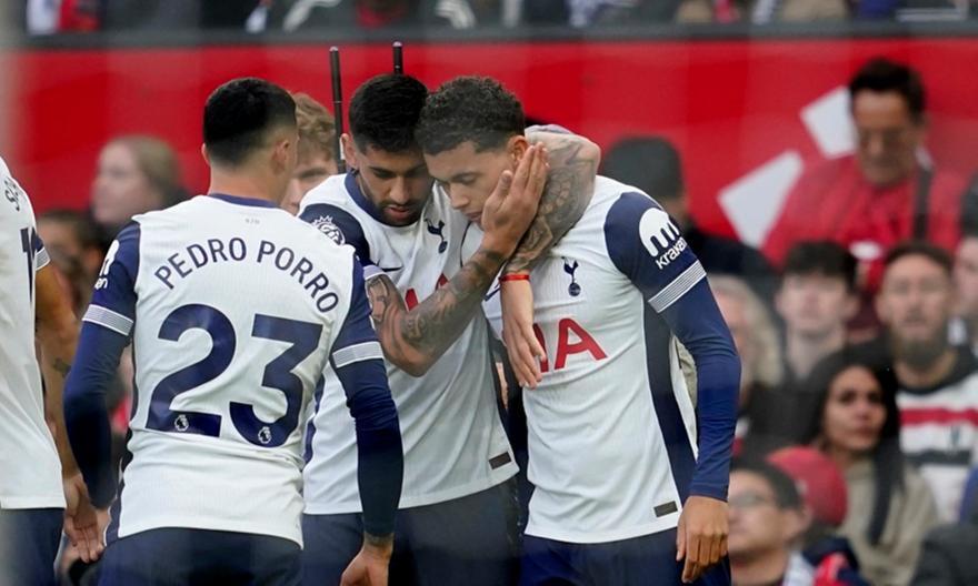 Premier League: Ναυάγιο η Γιουνάιτεντ, βόλτα στο «Ολντ Τράφορντ» η Τότεναμ! thumb