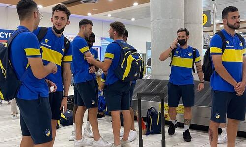 Πάτησε ξανά Κύπρο η αποστολή του ΑΠΟΕΛ thumb