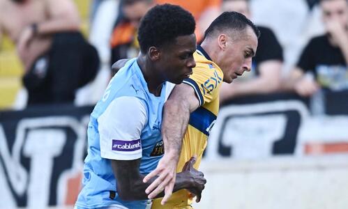 ΑΠΟΕΛ - Πάφος FC 3-3: Απίθανο τέλος και προβάδισμα τετράδας οι «γαλάζιοι» thumb