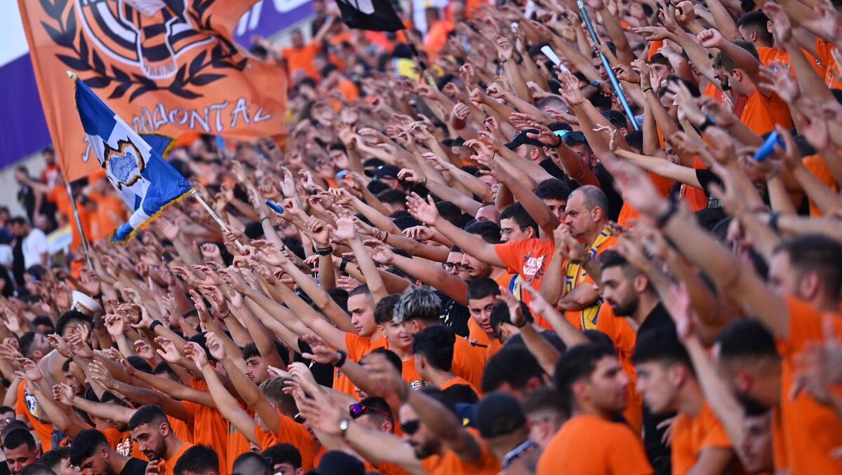 Τα εισιτήρια για τους ΑΠΟΕΛίστες thumb