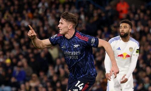 Premier League: «Αγρίεψε» η Άρσεναλ και διέλυσε τη Λιντς thumb