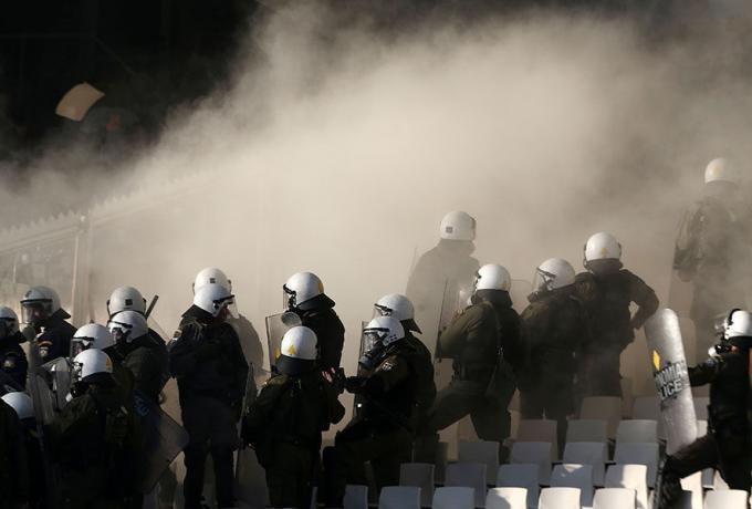 Τελικός Κυπέλλου: Τις 17 έφτασαν οι συλλήψεις για τα επεισόδια thumb