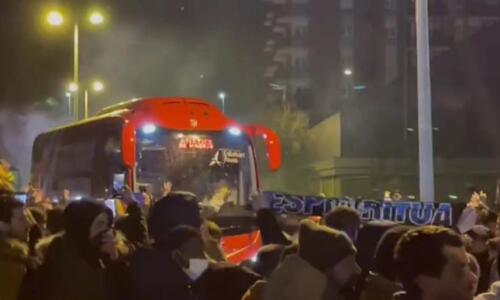 Οπαδοί της Σοσιεδάδ έσπασαν τα παράθυρα του πούλμαν της Ατλέτικο (vid) thumb