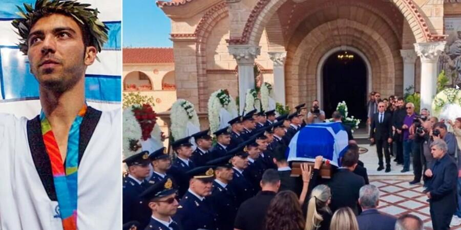 Σπαραγμός στο τελευταίο αντίο στον Νικολαΐδη - Τραγικές φιγούρες σύζυγος και γονείς  thumb