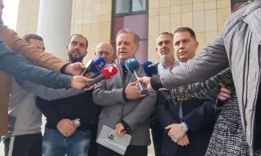 Δύσκολες στιγμές για τους «4»: Παράταση ή προεδρική χάρη; thumb