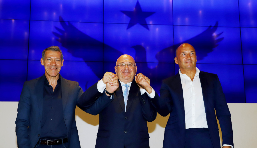 Περιμένουν απαντήσεις στην Ανόρθωση thumb