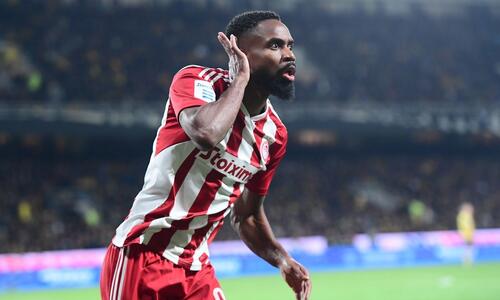 Ενδιαφέρον της Φιορεντίνα και της Αταλάντα για τον Μπακαμπού thumb