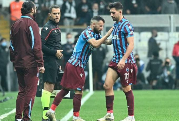 Μπακασέτας: Υποτροπή σε παλιό του τραυματισμό, «συναγερμός» στην Εθνική (pics) thumb