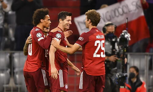 Bundesliga: Δεσπόζει το ντέρμπι κορυφής thumb