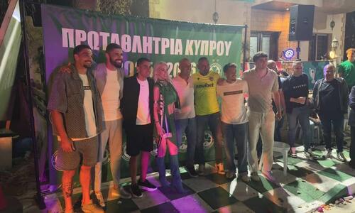 Χαμός με Φαμπιάνο, Κυριακίδη και Χατζηγιοβάνη-«Σια λα, λα, λα» με την Μπάστα ο Μασούρας (ΒΙΝΤΕΟ) thumb