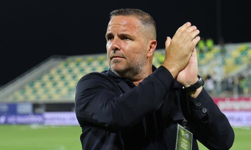 Back to back... Μπεν Σιμόν! thumb