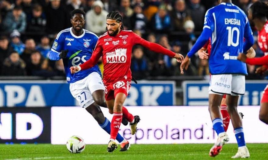 Ligue 1: Χατ τρικ Καμαρά στο «διπλό» της Μπρεστ στο Στρασβούργο thumb