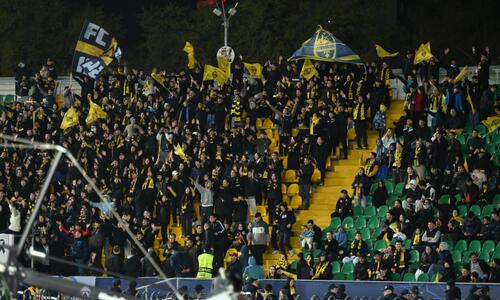 Τόσος κόσμος στο «Almaty Ortalyk Stadion» thumb