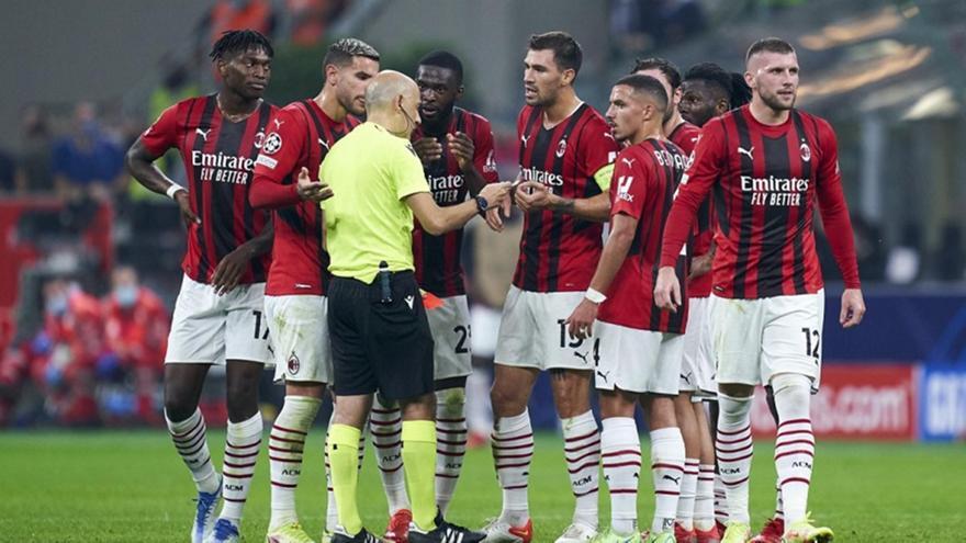 Τη… γλίτωσε ο Τσακίρ, δεν τιμωρήθηκε από την UEFA thumb