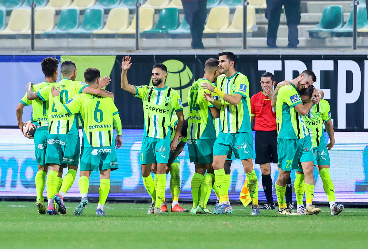 ΑΕΚ – Άρης 2-0: «Κιτρινοπράσινη» επικράτηση και «αναρρίχηση» στην 3η θέση!  thumb