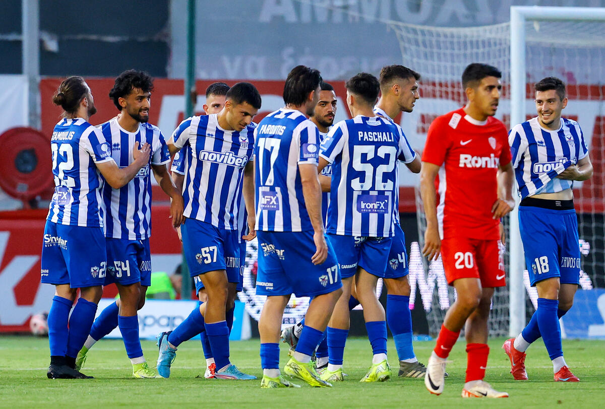Νέα Σαλαμίνα - Ανόρθωση 2-4: Ολοκλήρωσε τη σεζόν με διπλό και τεσσάρα η «Κυρία» thumb