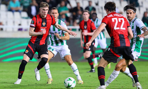 ΤΕΛΙΚΟ: Ομόνοια - Βίκινγκουρ 4-0 thumb