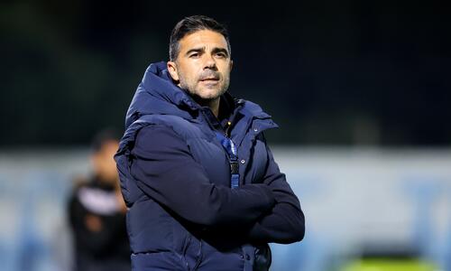 Τον περιμένει αρκετή δουλειά... αγωνιστικά και όχι μόνο! thumb