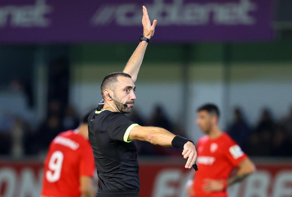 «Λανθασμένα ακυρώθηκε το γκολ της Ομόνοιας, κόκκινη στον Κίσσα» thumb