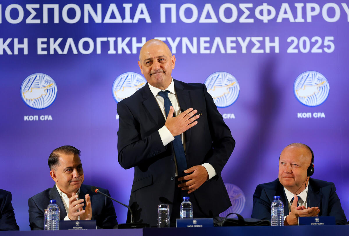 Ο Νίκος Κίρζης ανακήρυξε τον Χάρη Λοϊζίδη πρόεδρο της ΚΟΠ! thumb