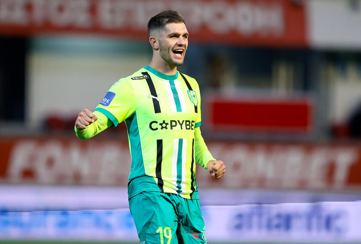 Τα έκανε πέντε!  thumb
