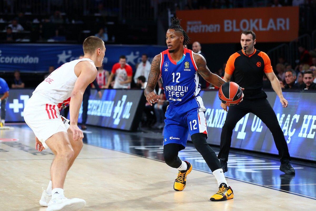 Αναντολού Εφές - Ερυθρός Αστέρας 72-59: Με τον αέρα της πρωταθλήτριας thumb