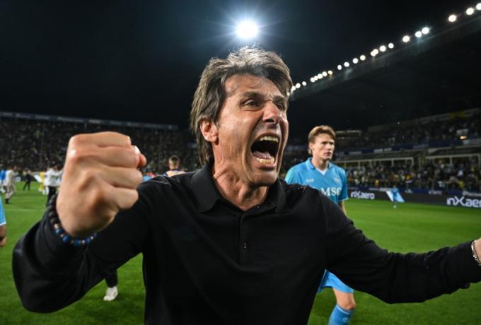 Έγραψε ιστορία: Πήρε το scudetto με τρεις διαφορετικές ομάδες! thumb