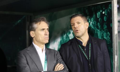 Κορόνα: «Στόχος ο τελικός του Κυπέλλου και το Champions League» thumb