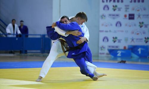 Σημαντικό νέο: Εξοπλισμό αξίας πάνω από 50 χιλιάδες thumb