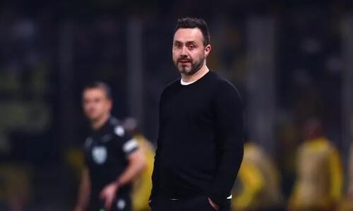 Ο Ντε Τσέρμπι αρνήθηκε να προπονήσει τους παίκτες του! thumb