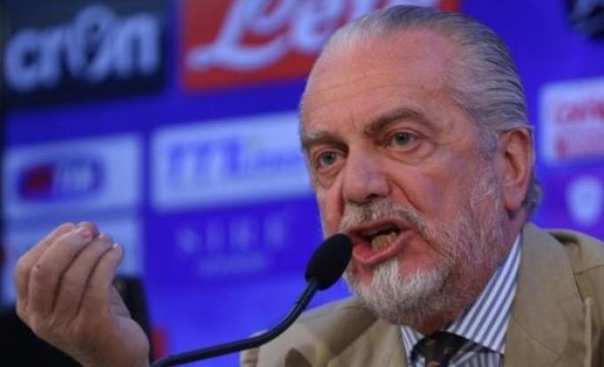 Νάπολι: Ο Ντε Λαουρέντις είπε όχι σε πρόταση 2 δισεκατομμυρίων ευρώ από τις ΗΠΑ για την αγορά των παρτενοπέι thumb