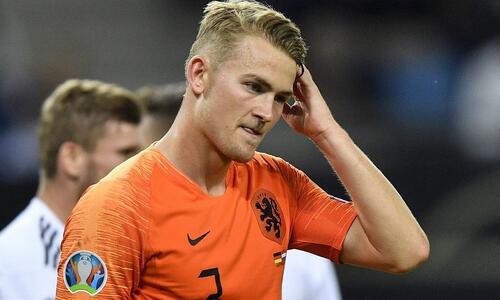 Euro 2020: Αγωνία στην Ολλανδία για τον τραυματισμό του Ντε Λιχτ thumb