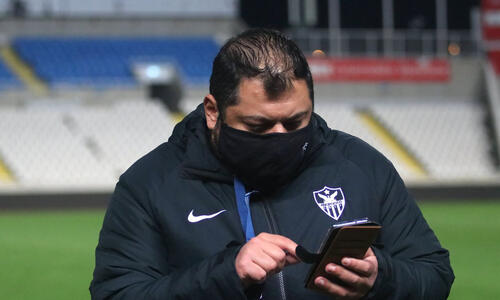 «Ο Τιμούρ θα είναι αύριο στον πάγκο, θα είναι την Τετάρτη και θα είναι γενικώς» thumb