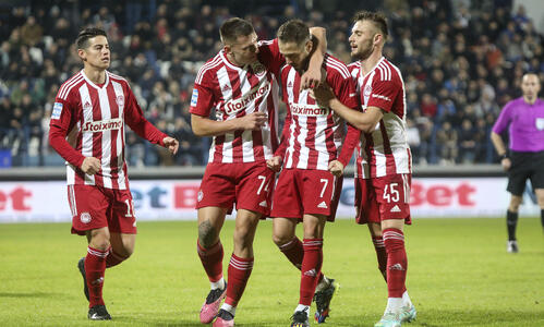 Super League: Εύκολο βράδυ για τον Ολυμπιακό στη Νίκαια thumb