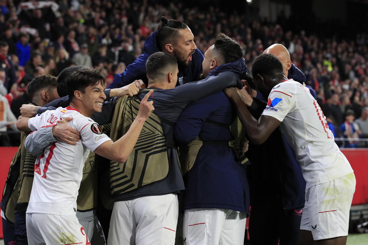Europa League: «Καθάρισε» με την πρόκριση η Σεβίλη thumb