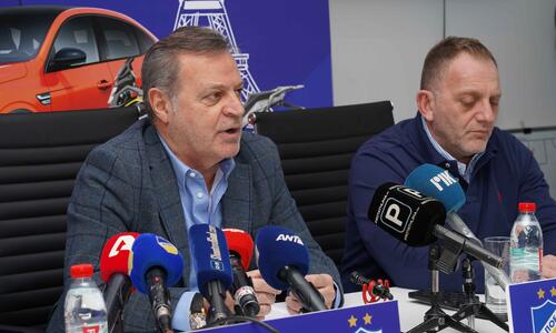 «Δεν έχουμε κρυφτεί, υπάρχει στενότητα»  (video) thumb