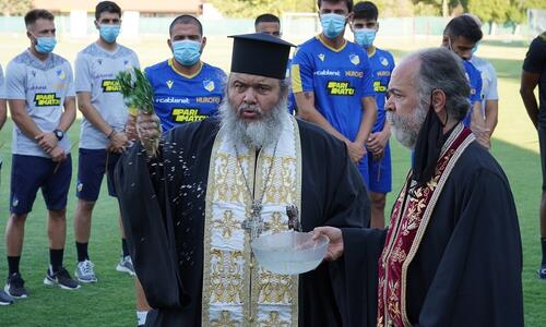 Έγινε ο αγιασμός στον ΑΠΟΕΛ (pics) thumb