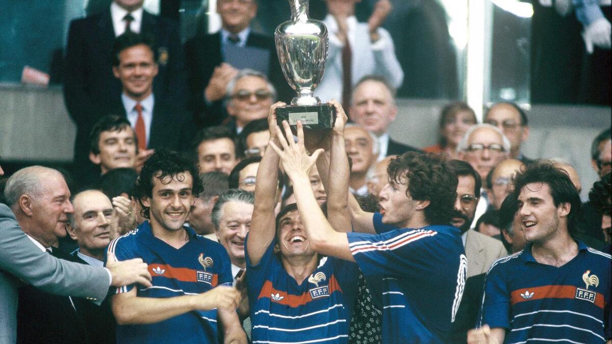 Euro retro: Η Γαλλία στον θρόνο (video) thumb