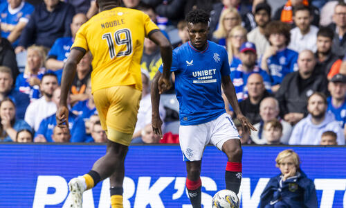 Premiership: Η Ρέιντζερς «έσπασε το ρόδι» thumb