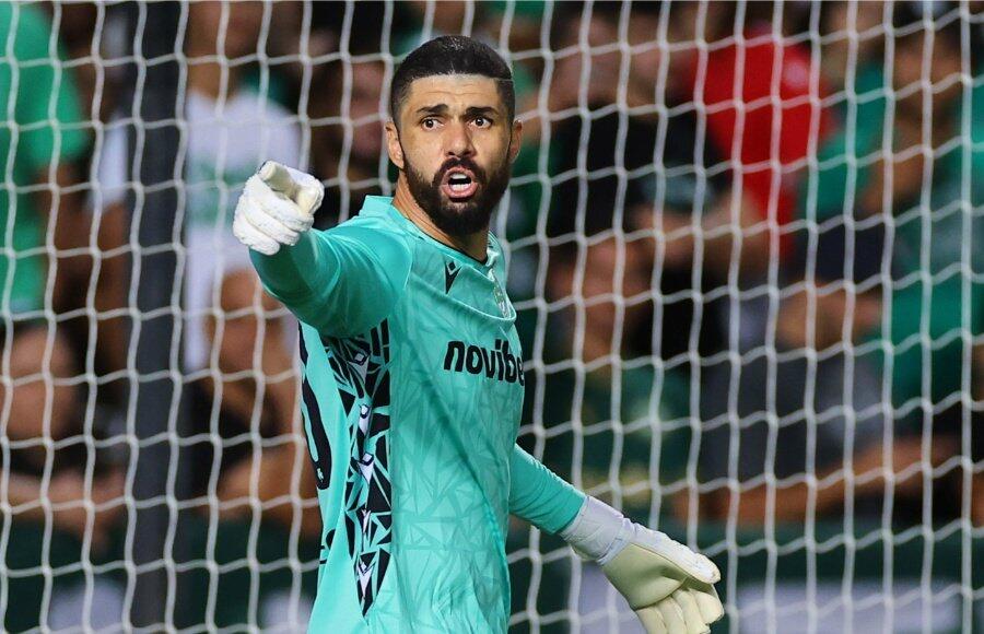 Ο Φαμπιάνο ανοίγει τη σεζόν των Stoiximan Golden Gloves thumb