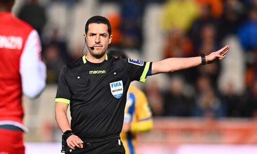 Ανάλυση φάσεων: Οι αποβολές και το πέναλτι που δεν δόθηκε στο ΑΠΟΕΛ-Νέα Σαλαμίνα! thumb