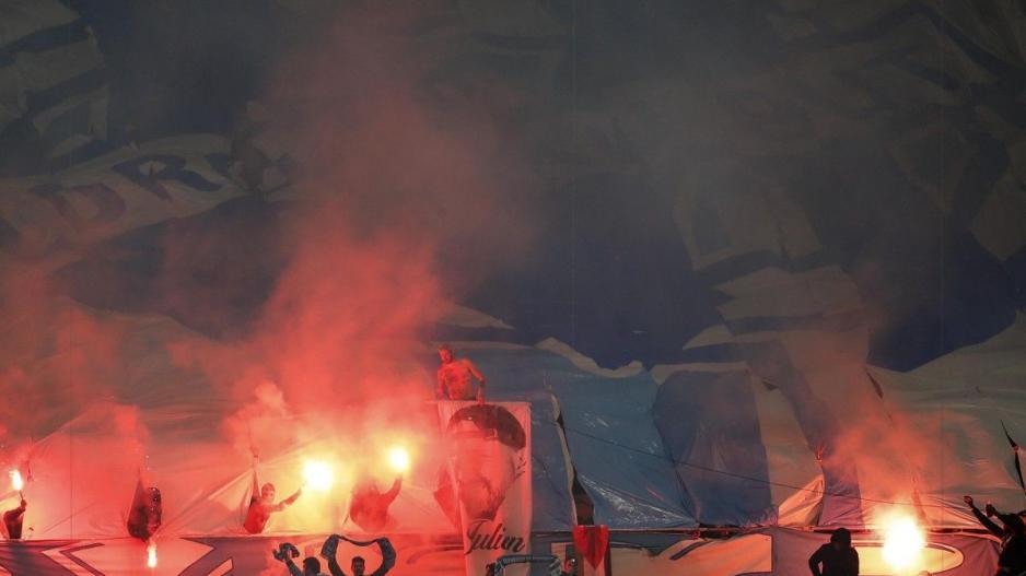 Μπλόκο της ελβετικής αστυνομίας στους οπαδούς της Μαρσέιγ thumb