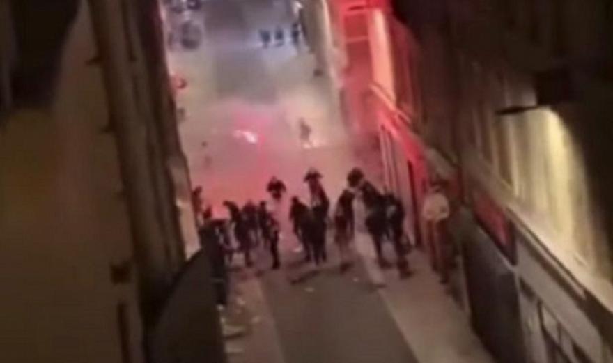 Σκηνικό πολέμου: Οπαδοί Μαρσέιγ και Άιντραχτ συγκρούονται στους δρόμους (video) thumb